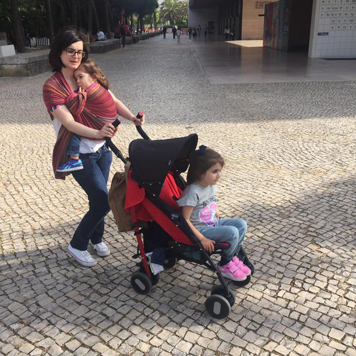 Babywearing - o sling de argolas - Na Cadeira da Papa