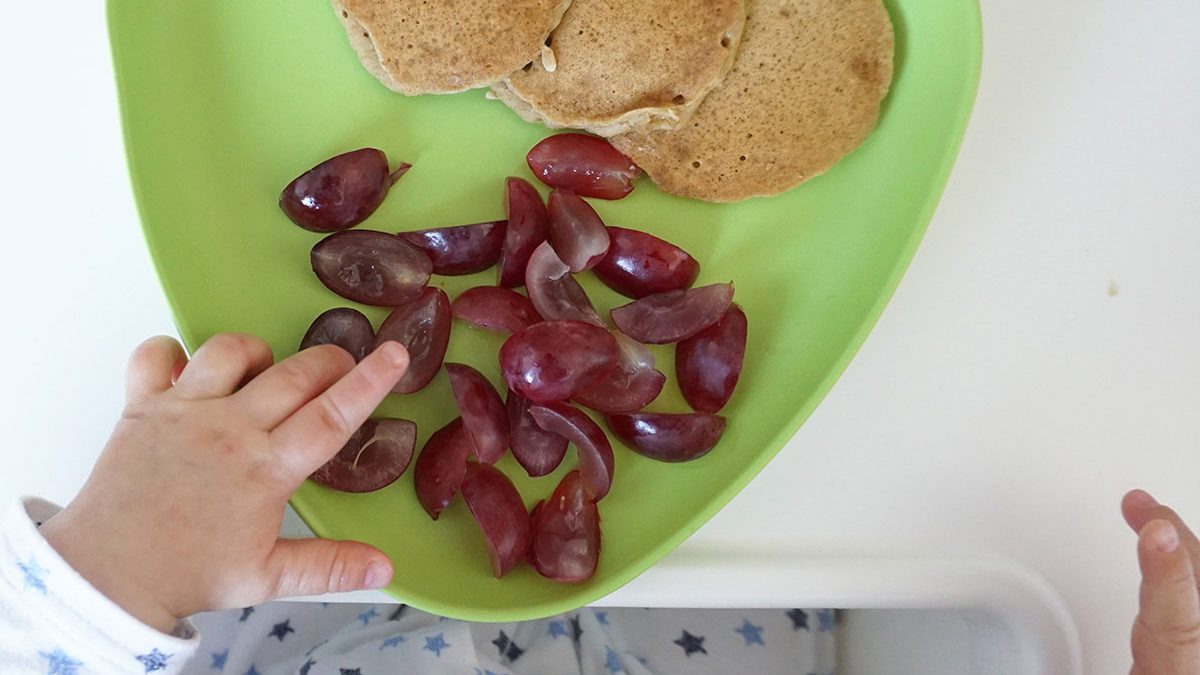 baby-led weaning