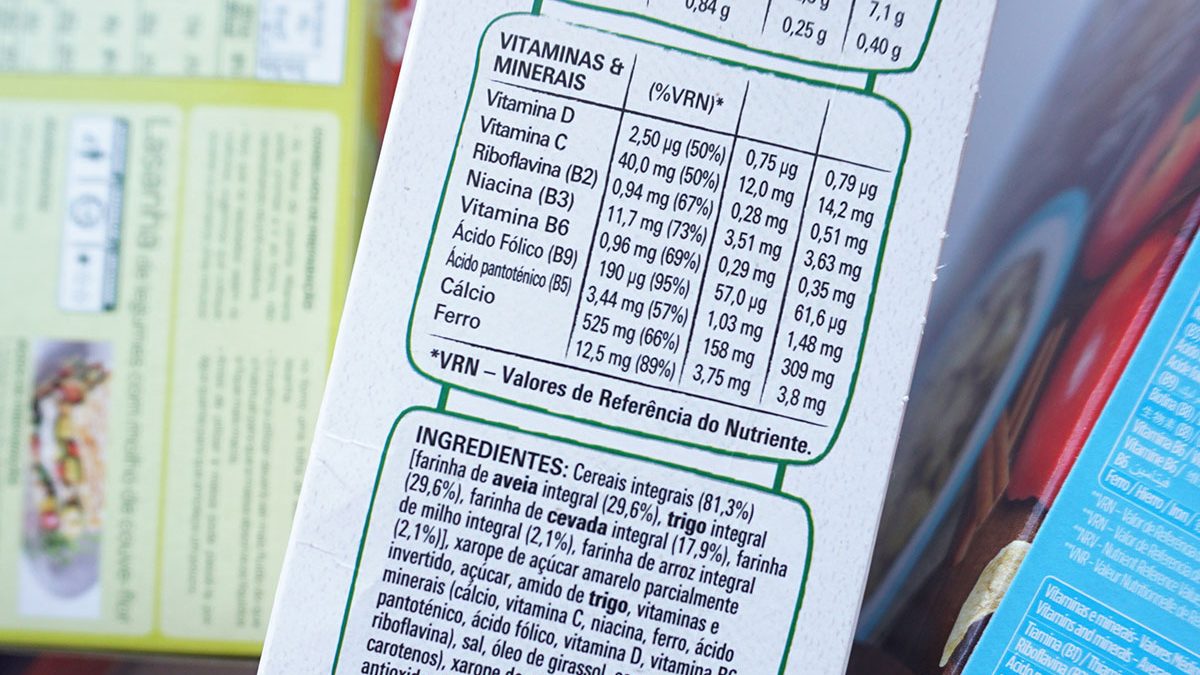ler rótulos: lista de ingredientes e tabela nutricional